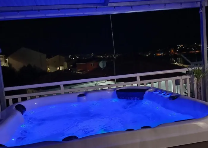 Ljube Apartmán *