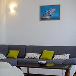 Apartment Ljube