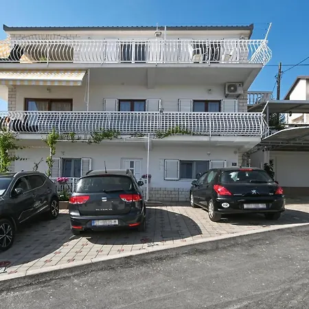 Appartement Ljube
