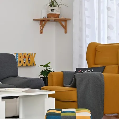 Ljube Apartment *