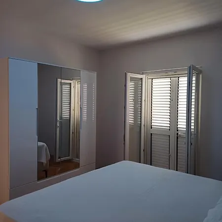 Apartment Ljube Trogir