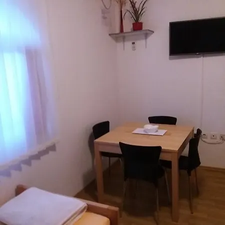 Ljube Appartamento *