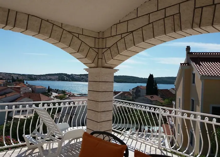 Ljube